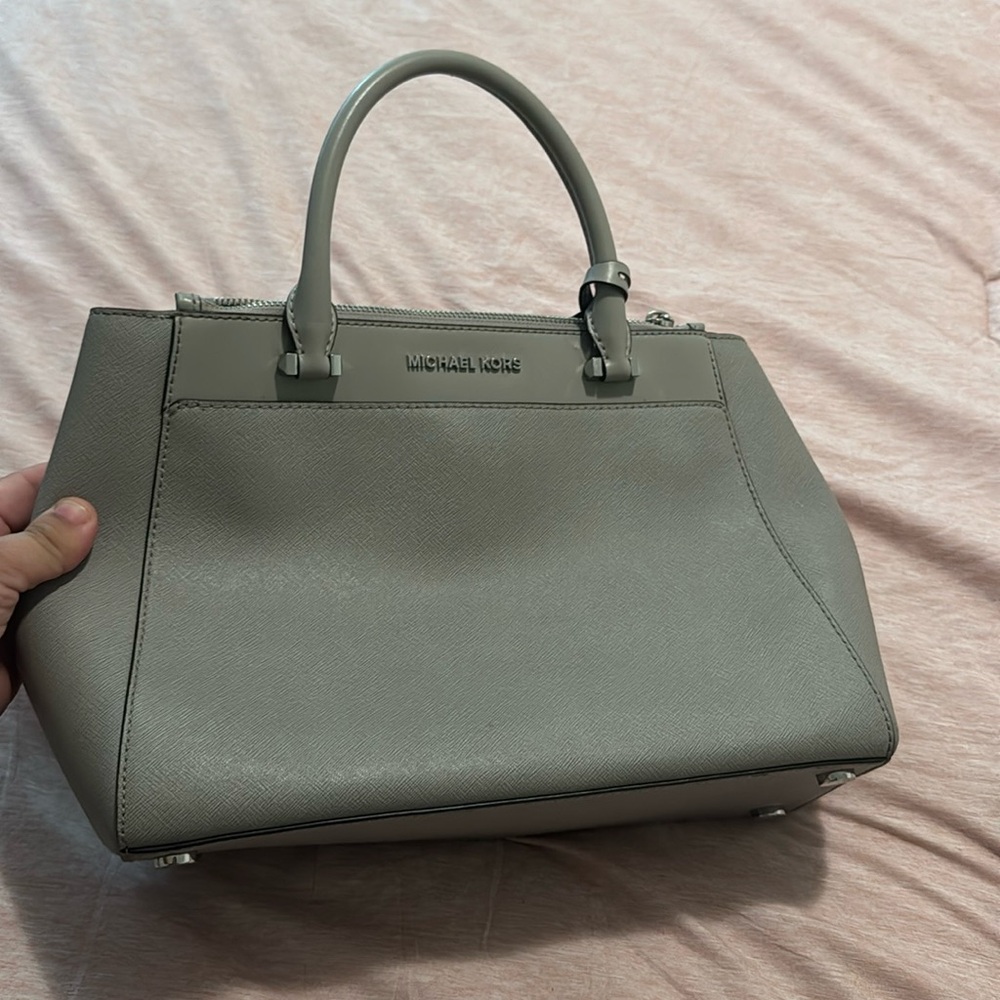 Grew Michael kors bag